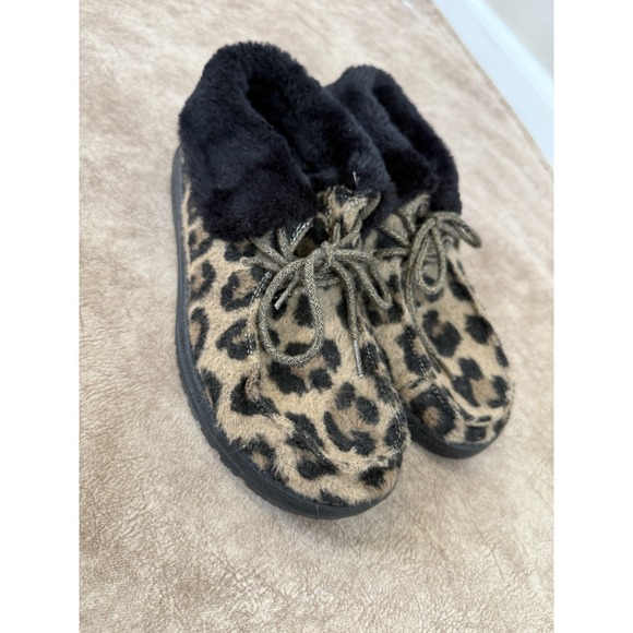 Hey Dude Shoes - Hey Dude Britt Leopard Print Faux Fur Lined Winter Boots Women's Size 9